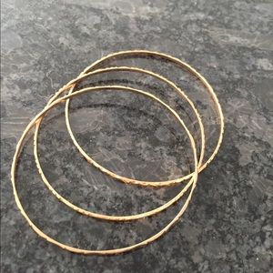 18k gold bangle bracelets